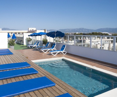 Piscina Hotel Marbel